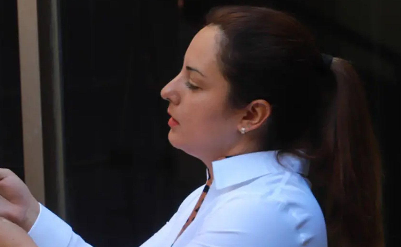 Aduana afirma que Laura Rojas usó pasaporte diplomático para evadir controles en Viru Viru