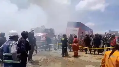Fiscalía de Oruro confirma que chispas de soldadura provocaron incendio que destruyó cinco buses