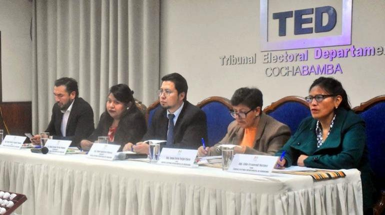 El TED analiza 25 demandas para inhabilitar a candidatos en Cochabamba