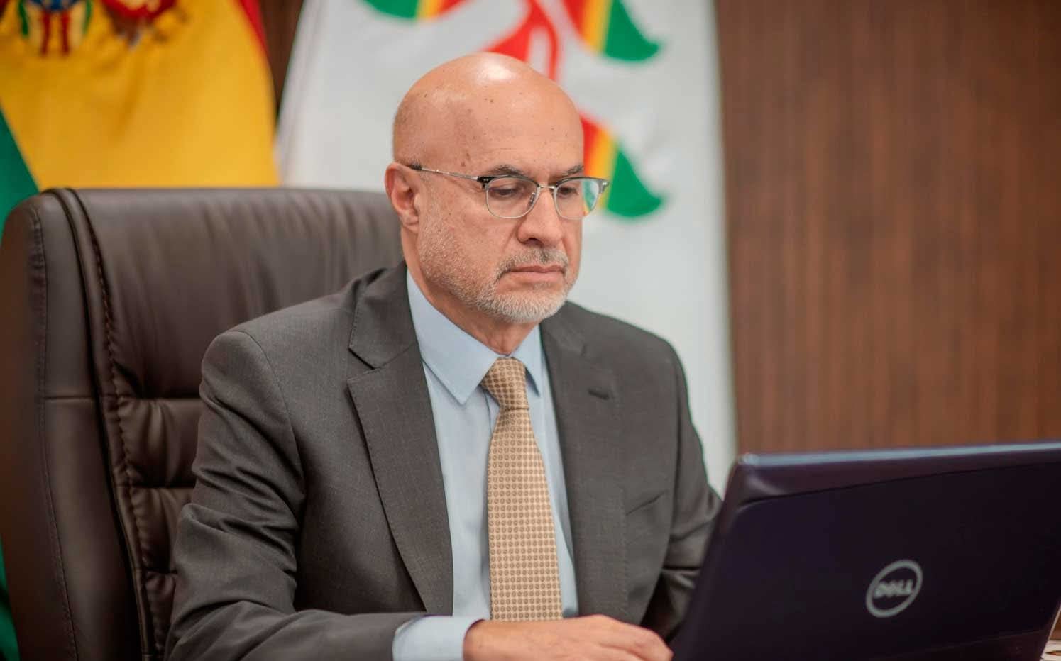 Gobierno destina Bs 696.000 para monitorear redes sociales y detectar menciones negativas