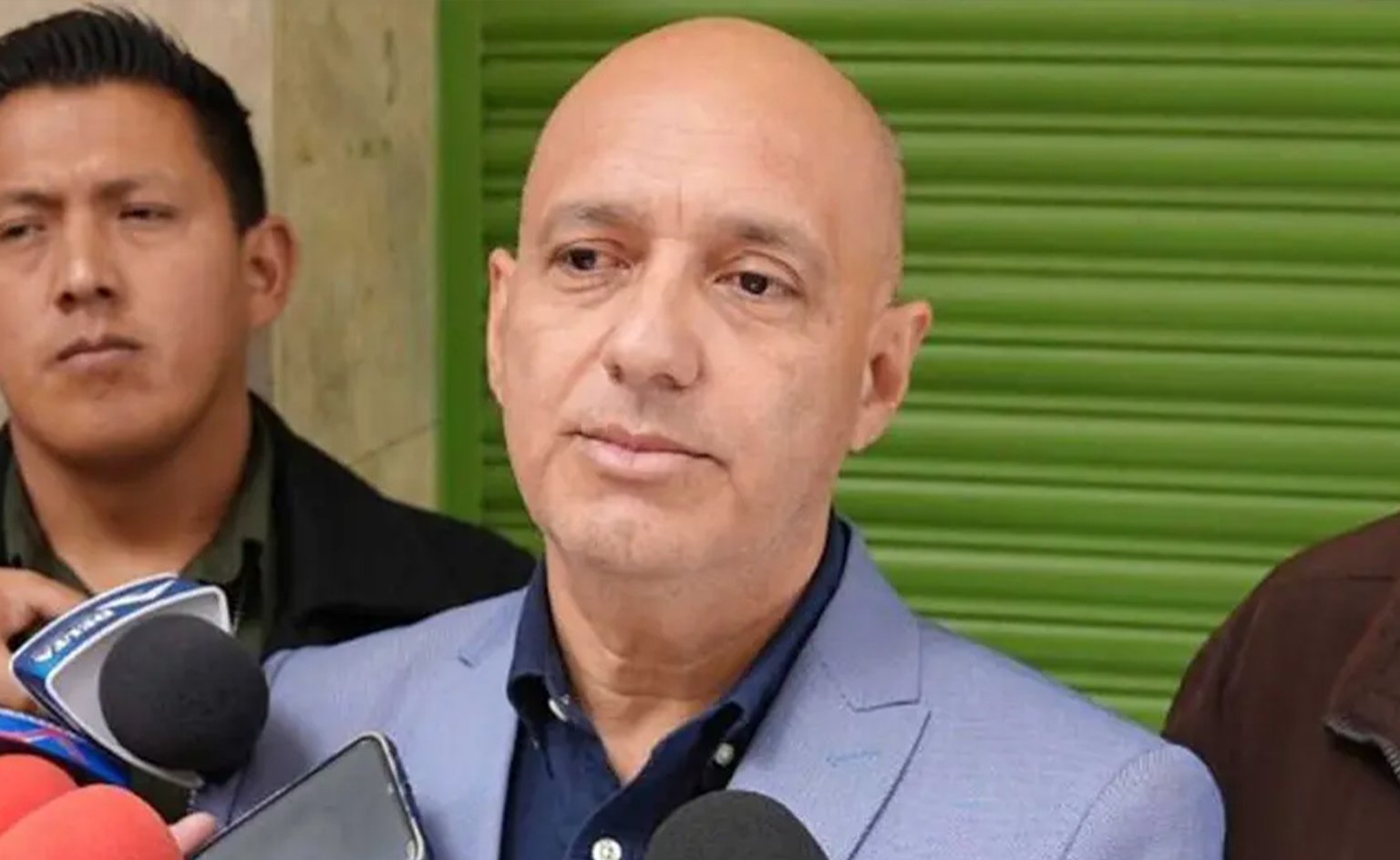 Aprehenden a exgerente interventor de EPSAS por presunta compra irregular de tuberías