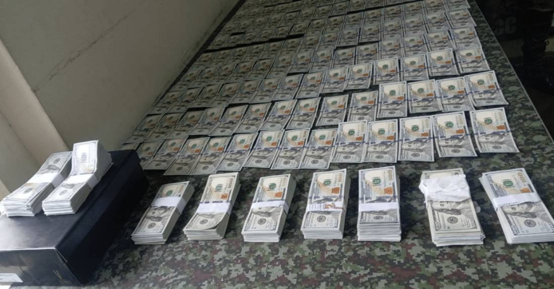 Secuestran 100.000 dólares falsos en Cochabamba: «Billetes que fácilmente podrían pasar como auténticos»