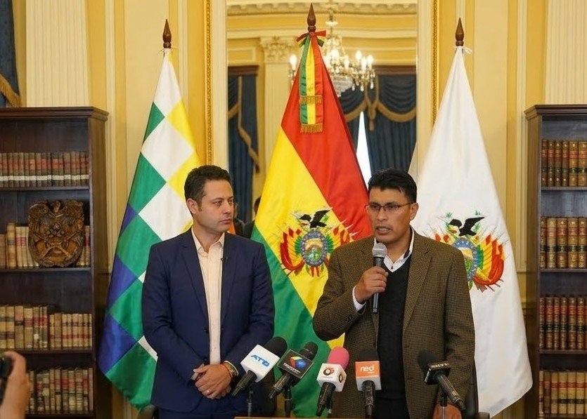 Lara se suma al cabildo de Condori para reducir salarios de autoridades