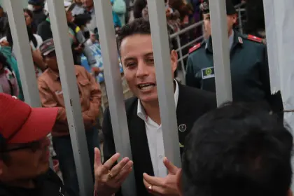 Lara denuncia rechazo a proyecto de ley que busca eliminar renta vitalicia a expresidentes