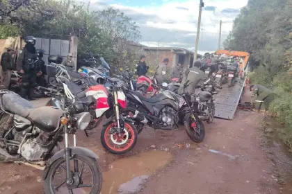 Recuperan 45 motocicletas robadas y buscan a sus propietarios en Cochabamba