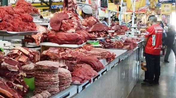 Carniceros alertan desabastecimiento y alza en el precio de la carne de res en La Paz debido a bloqueos carreteros